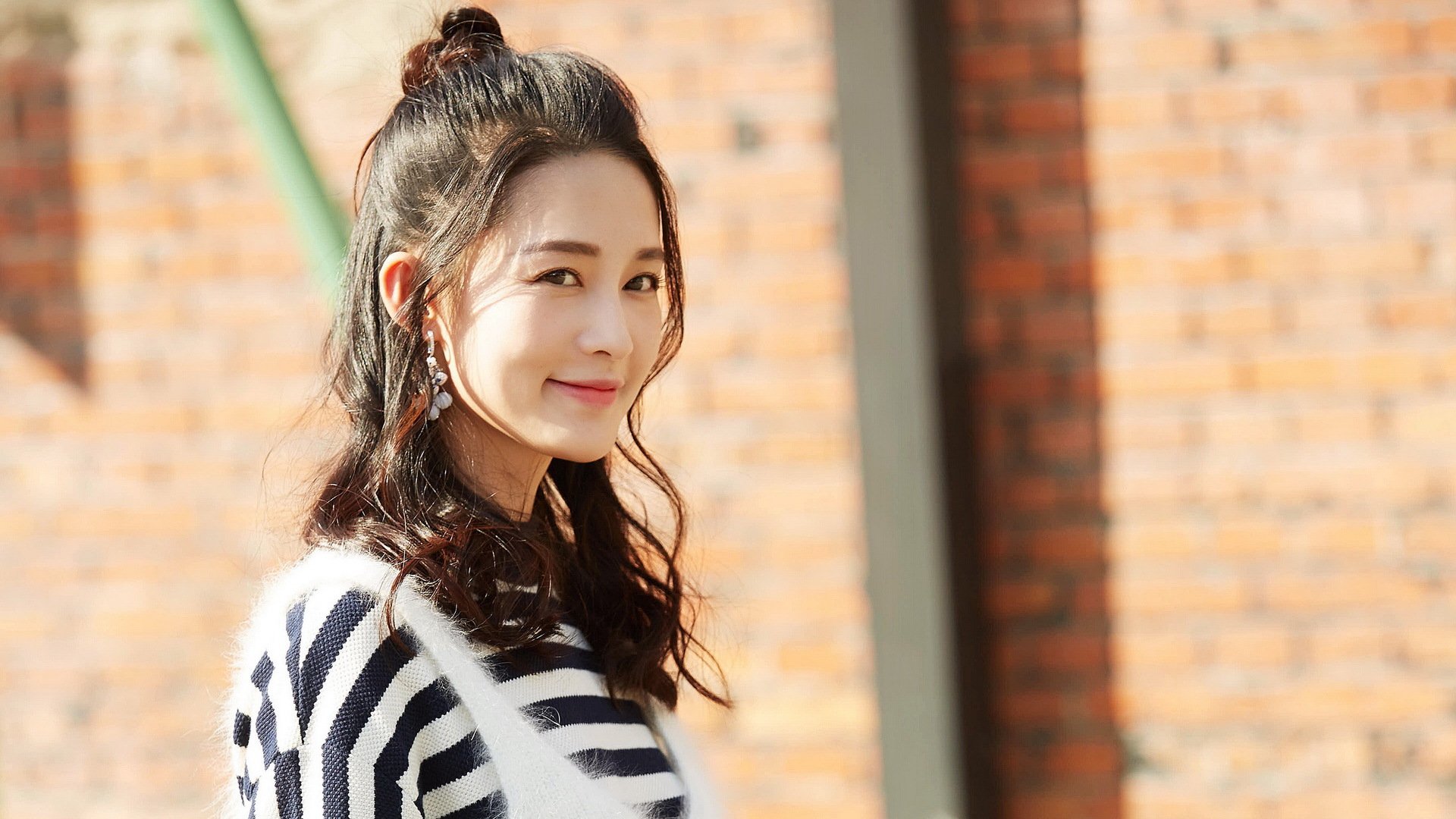 fb体育官网-亚洲荣耀：泰国队大战俄罗斯，中场对决，泰国联赛