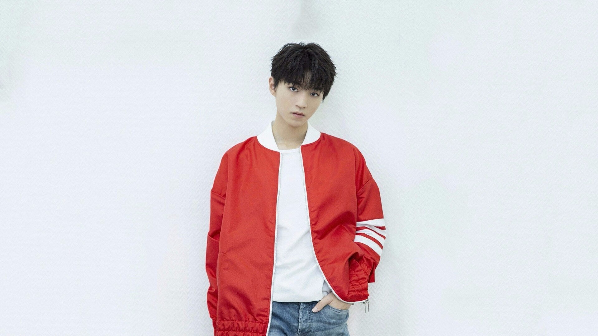 fb体育官网网页版-葡萄牙体育中场球员创造多次关键机会，葡萄牙队中锋