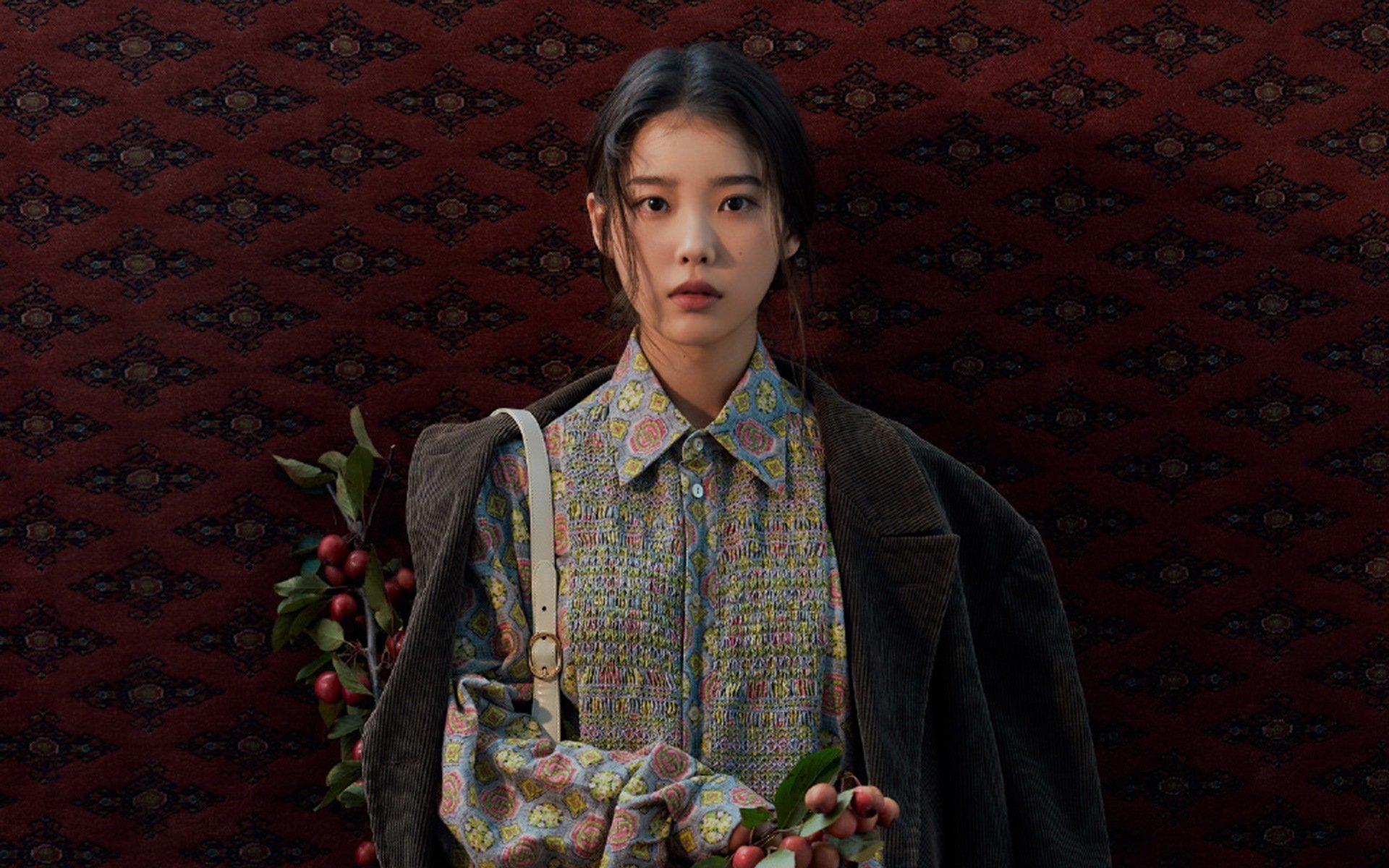 FB体育下载-球员平均年龄约23.5岁，年轻阵容为主，足球球员平均年龄